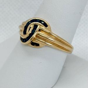 Photo of LOT 114: Gold Sapphire Ring: 14K, Tw 4.2g, sz. 9