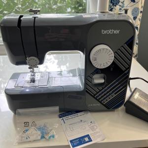 Photo of Brother 17 Stitch Sewing Machine Model LX3817G