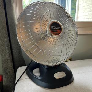 Photo of Presto Heat Dish Electric Room Heater