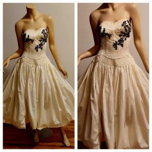 Photo of Exquisite vtg 1950s Shantung Strapless Ball Gown