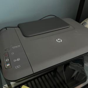 Photo of HP Deskjet 1051 Print Scan Copy