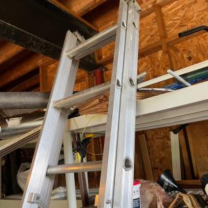 Photo of Keller Aluminum Extension Ladder
