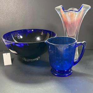 Photo of LOT 179: Glass Collection - Vase and Cobalt Blue Bowl and Measuring Cup